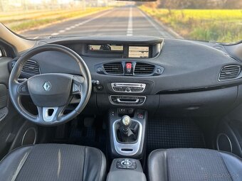 Renault Grand Scenic 7-miest Nová STK - 11