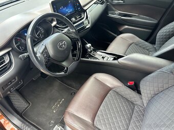 Toyota C-HR 1.8 Hybrid 2018 E-CVT 146t km - 11