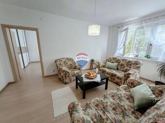 Kompletné zrekonštruovaný 2 izb byt, 55m2, ul. Stromová, pri - 11