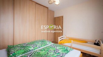 Pekný, zrekonštruovaný, moderný 2i byt s lódžiou na predaj - 11