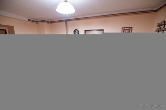 PRENÁJOM: Rodinný dom kompletne zariadený - 11