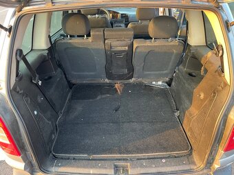 Opel Zafira 2,2 DTi 16V - 11