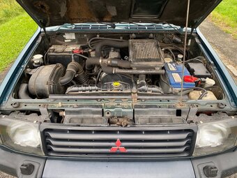 Mitsubishi pajero 2.5 td glx super select 4wd 182tisic km - 11