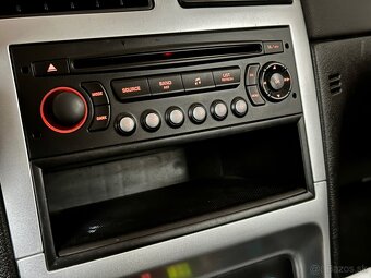 Peugeot 307 SW Facelift 1.6HDI 80kw Nová STK - 11