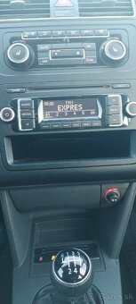 Volkswagen Touran 1,2 TSI Comfortline - 11