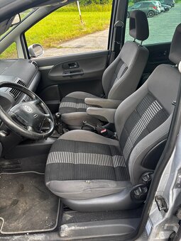 Volkswagen Sharan 2.0 TDi 103 Kw Manual - 11