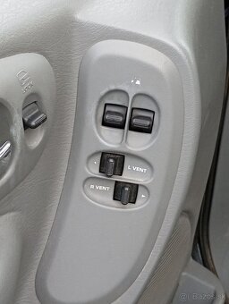 Chrysler Voyager 2.8 CRD - 11