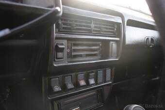 Predám Lada Niva 1,7 stvorbod  rok 2005  servo - 11