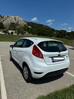 Ford Fiesta - 11