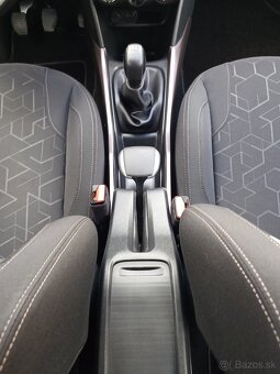 Peugeot 2008 1,2 benzín, 172.000km - 11