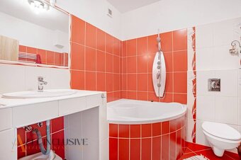 ALL INCLUSIVE | NA PREDAJ 5-IZBOVÝ POSCH. RODINNÝ DOM, DUNAJ - 11