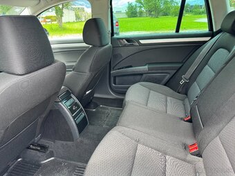 ŠKODA SUPERB 2 COMBI 2.0TDI 125KW - 11