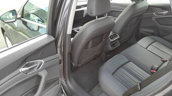 Audi Etron 50 quattro Advanced - 11