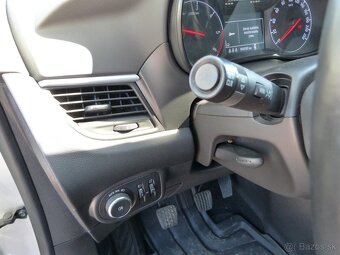 Opel Zafira Tourer 1,6 CDTi 99kW Manuál 6 st. 2 miestne - 11