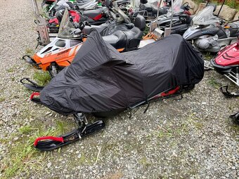 Snežný skúter BRP Lynx Commander GT 900 ACE - 11