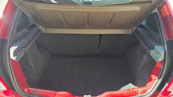 Dacia Sandero Stepway  1.6 MPI 62KW - 11
