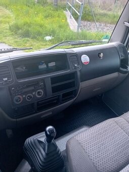 Predam Nissan Cabstar trojstranny sklapač r.v.2011 - 11