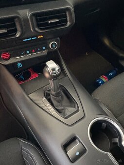 Predam Ford Mustang 5.0 GT - 11