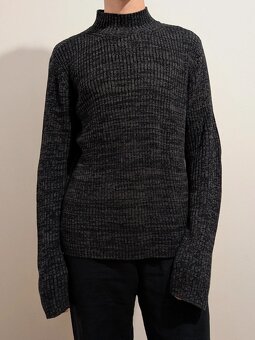 Pletený sveter GEORGE – tmavosivý. Crew neck sweter - 11