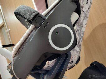 Kočík Stokke xplory V5 - 11