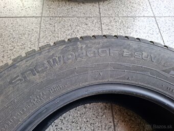 Nokian 265/60R18 - 11
