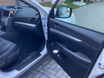 Subaru Outback LPG 2012 - 11