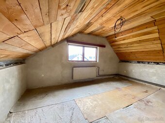 Rodinný dom s veľkým pozemkom – Drienovská Nová Ves - 11