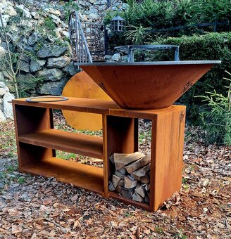 Ohniskovy gril corten pult - 11