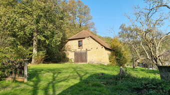 RODINNÝ DOM, STODOLA a POZEMOK 4273 m2 PRIETRŽ - SENICA - 11