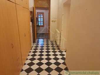 Kamenný dom neďaleko Banskej Štiavnice s cca 70-árovým poz - 11