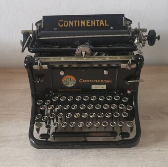 Starožitný písací stro Continental Standard z roku 1927 - 11