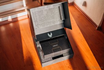 Microsoft Xbox Series X - Halo Infinite Limited Edition - 11