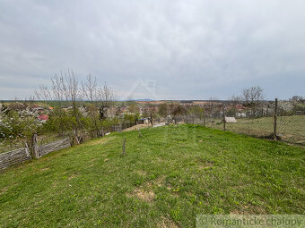 Starší rodinný dom s 20 á pozemkom v Sasinkove na predaj - 11