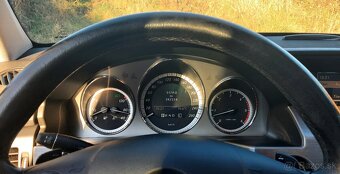 Predám  Mercedes-Benz GLK 320 CDI 4MATIC A/T - 11