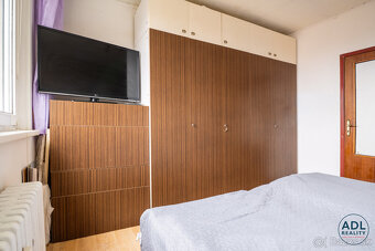 PREDAJ, 3. izbový byt so zasklenou loggiou a pivnicou - 11