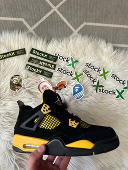 Jordan 4 - 11