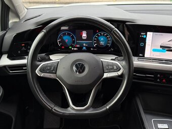 Volkswagen Golf Variant - 11