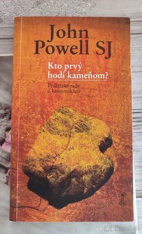 Náboženská literatúra a knižky o výchove a vzťahoch - 11