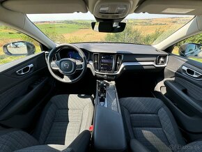 Volvo V60 B4 Benzín Core Kamera Záruka - 11