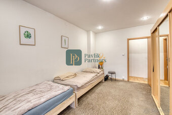 Predaj veľkometrážny 3 izbový byt, 2x kúpeľňa, 2x balkón, te - 11