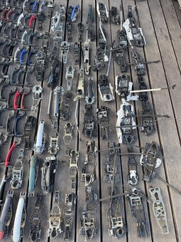 Kľučky , nosiče , lanká … VW Group - 11