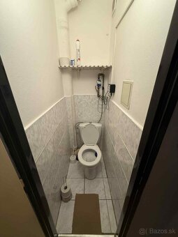 Do prenájmu: veľký 3-izbový byt v Trenčíne – K Výstavisku - 11