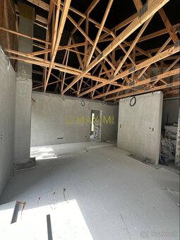 Novostavba v Štitároch pod lesom - 11