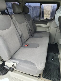 Opel Vivaro 2.0 CDTi - 11
