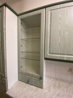 Moderná kuchynská linka so sporebičmi - 11