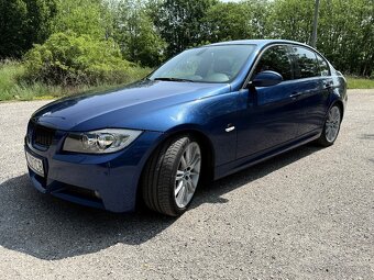 BMW E90 330d - 11