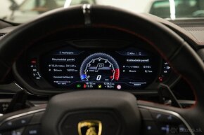 Lamborghini Urus Skladom - 11
