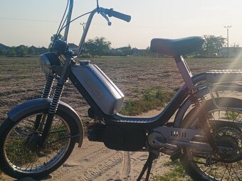Servis - BABETTA, KORÁDO, SIMSON, JAWA - 11