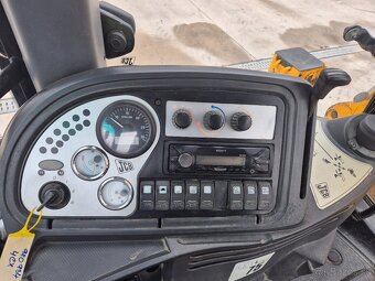 JCB 4CX - 11