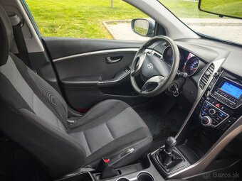 Hyundai i30 1.4i MPI Comfort - 11